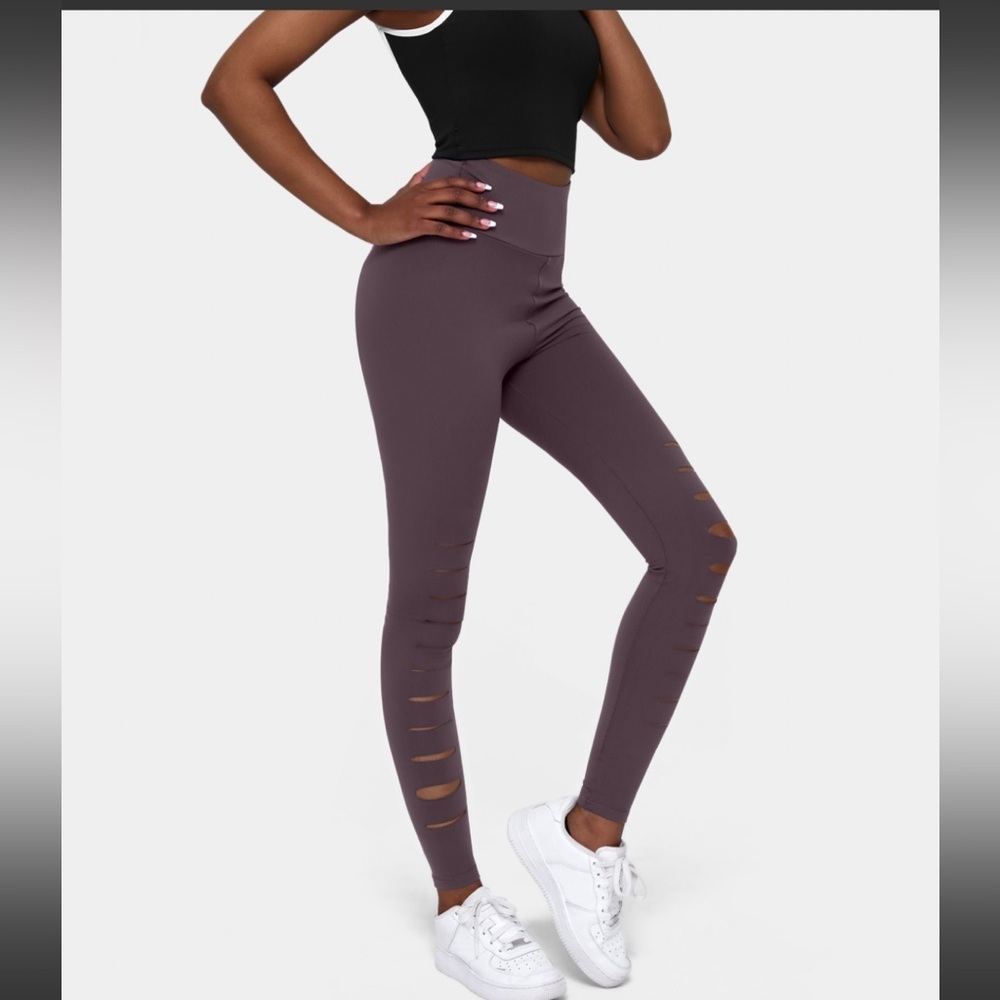 High Waisted Ripped‎ Solid Casual Leggings​ - Picture 3 of 4